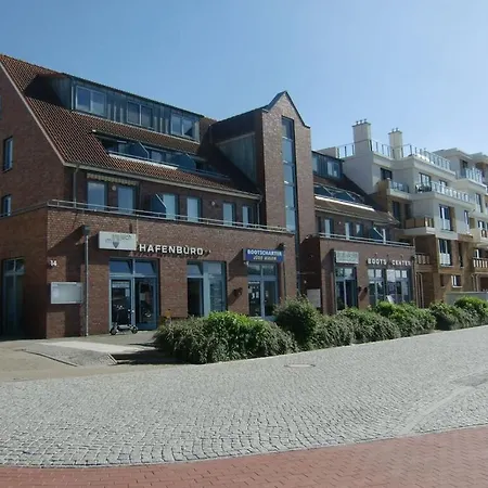Nyaraló Holiday Apartment With 1 Bedroom Waren